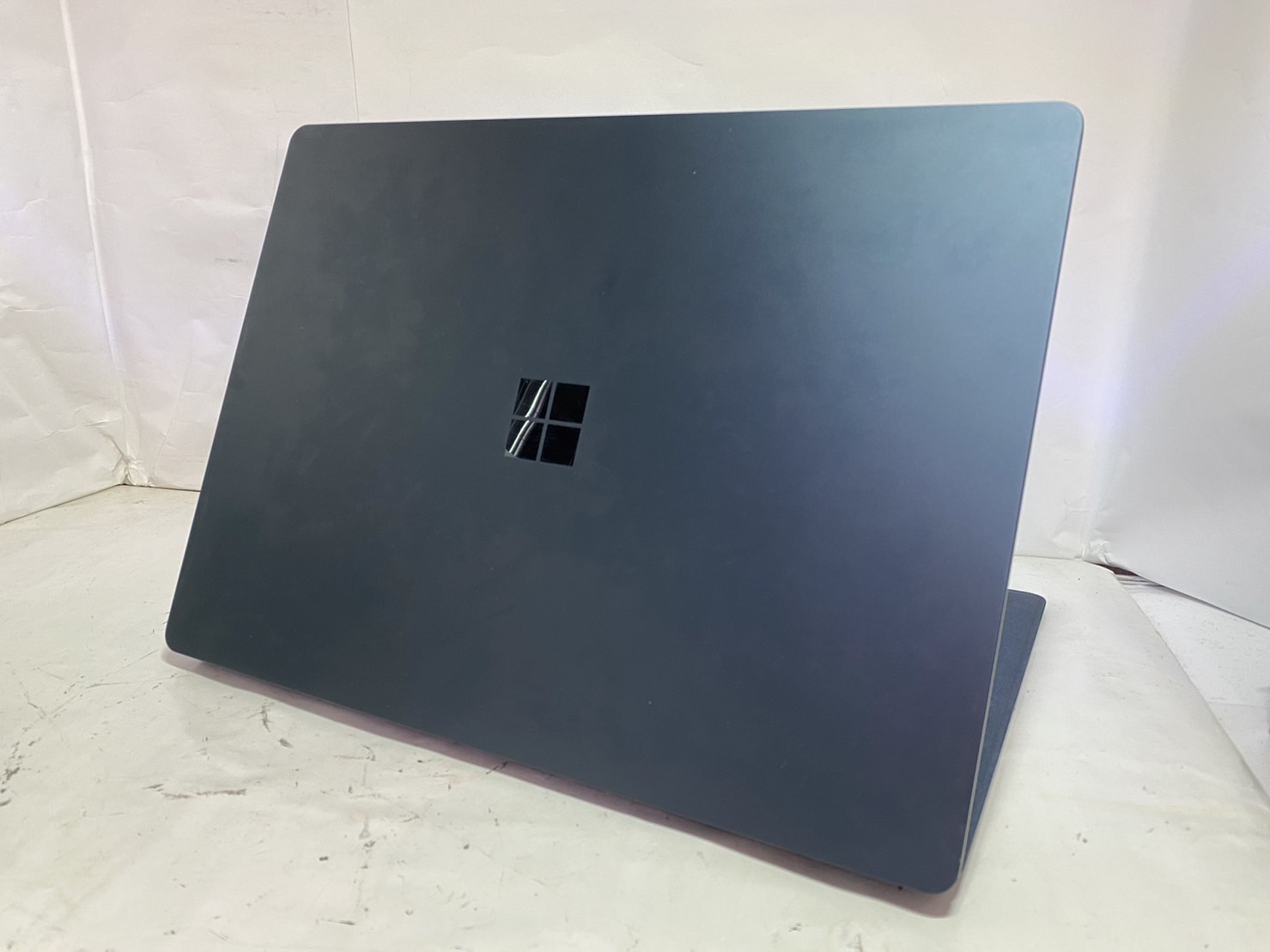 Microsoft Surface Laptop 2の激安通販 - パソコンショップパウ