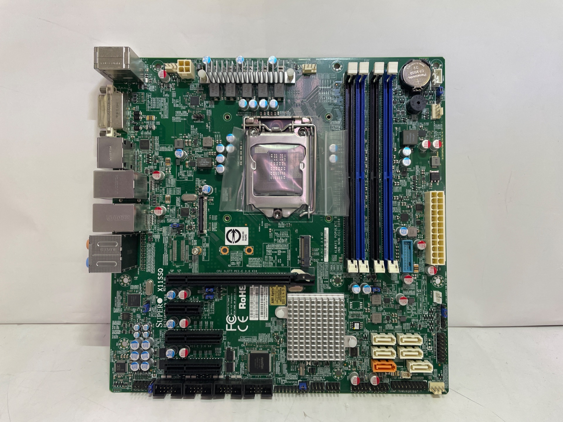 SUPERMICRO X11SSQ