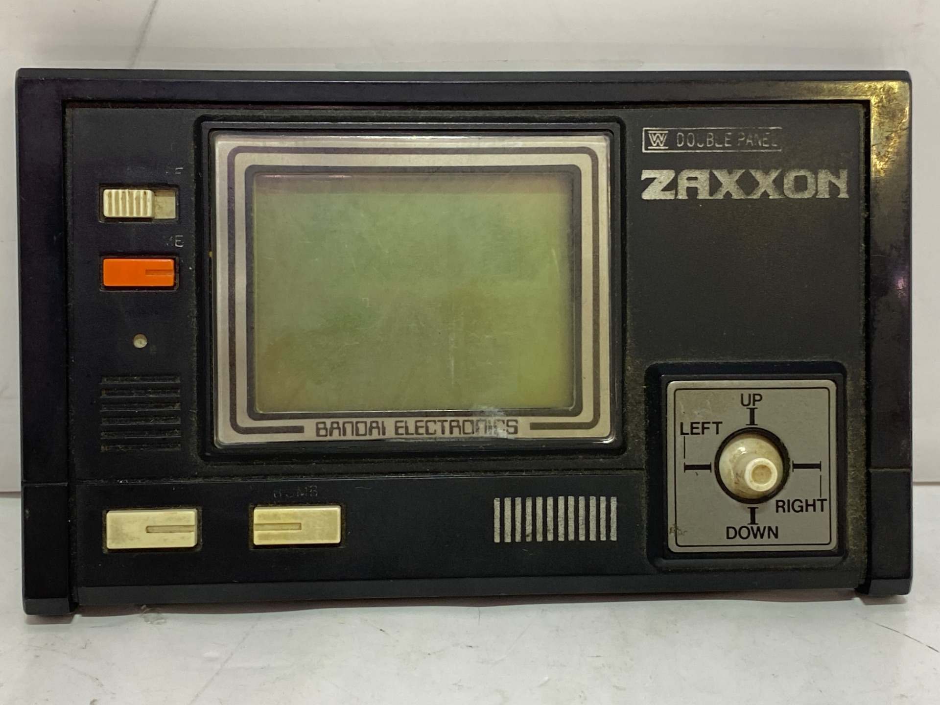 バンダイ BANDAI ZAXXON