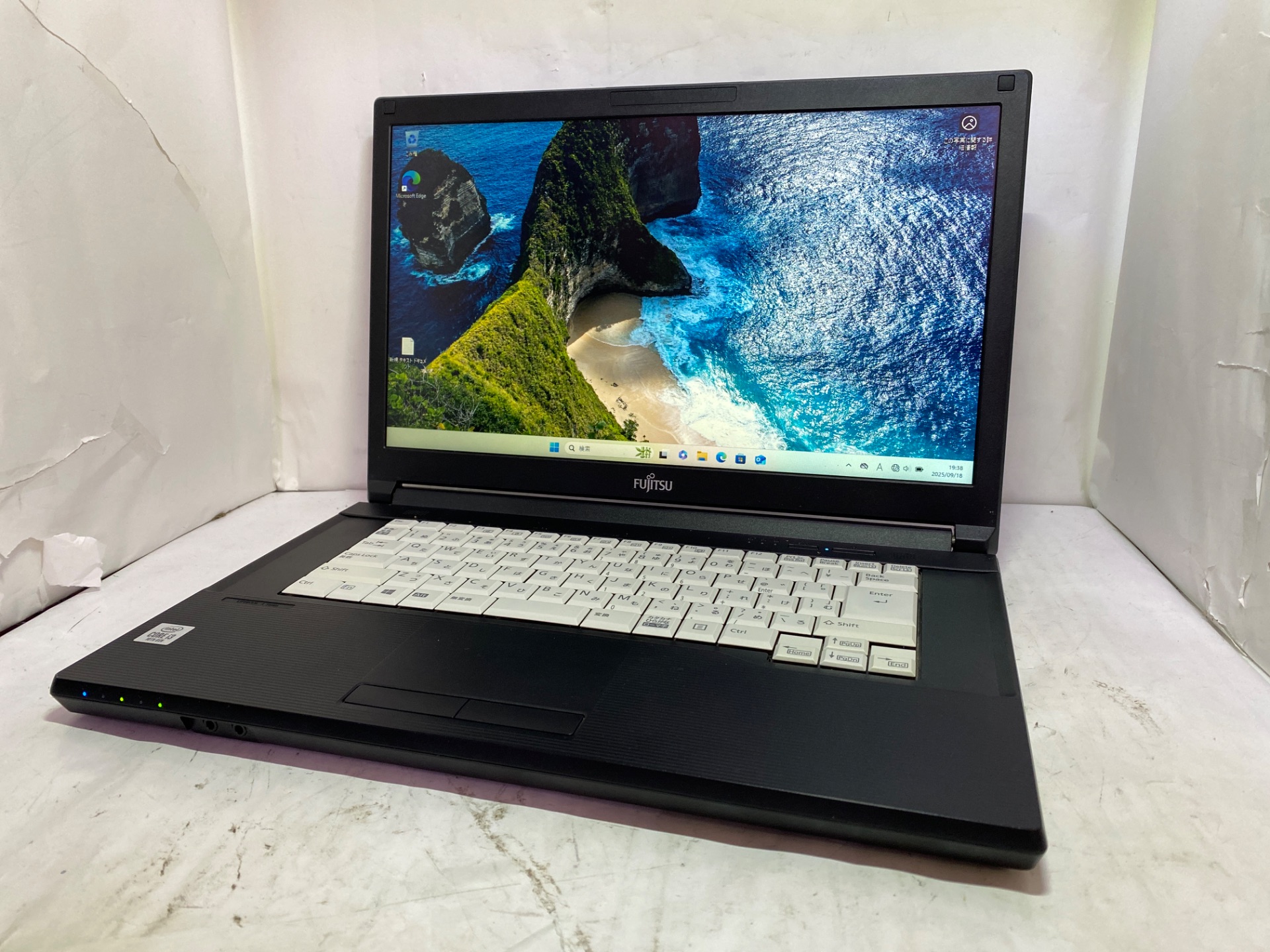 FUJITSU(富士通) LIFEBOOK A5510/D FMVA82005