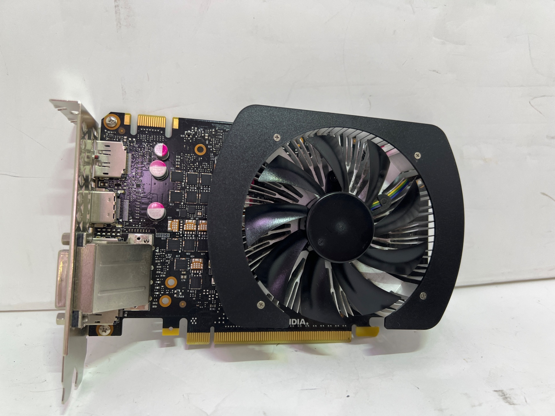  GeForce GTX 960 HP 806965-001 [PCIExp 2GB]