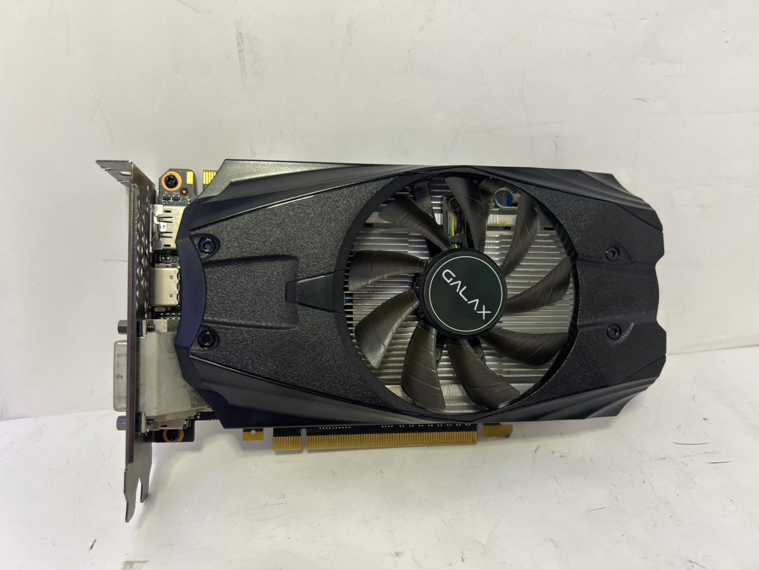 GALAX GALAX GF PGTX950-OC/2GD5 [PCIExp 2GB]