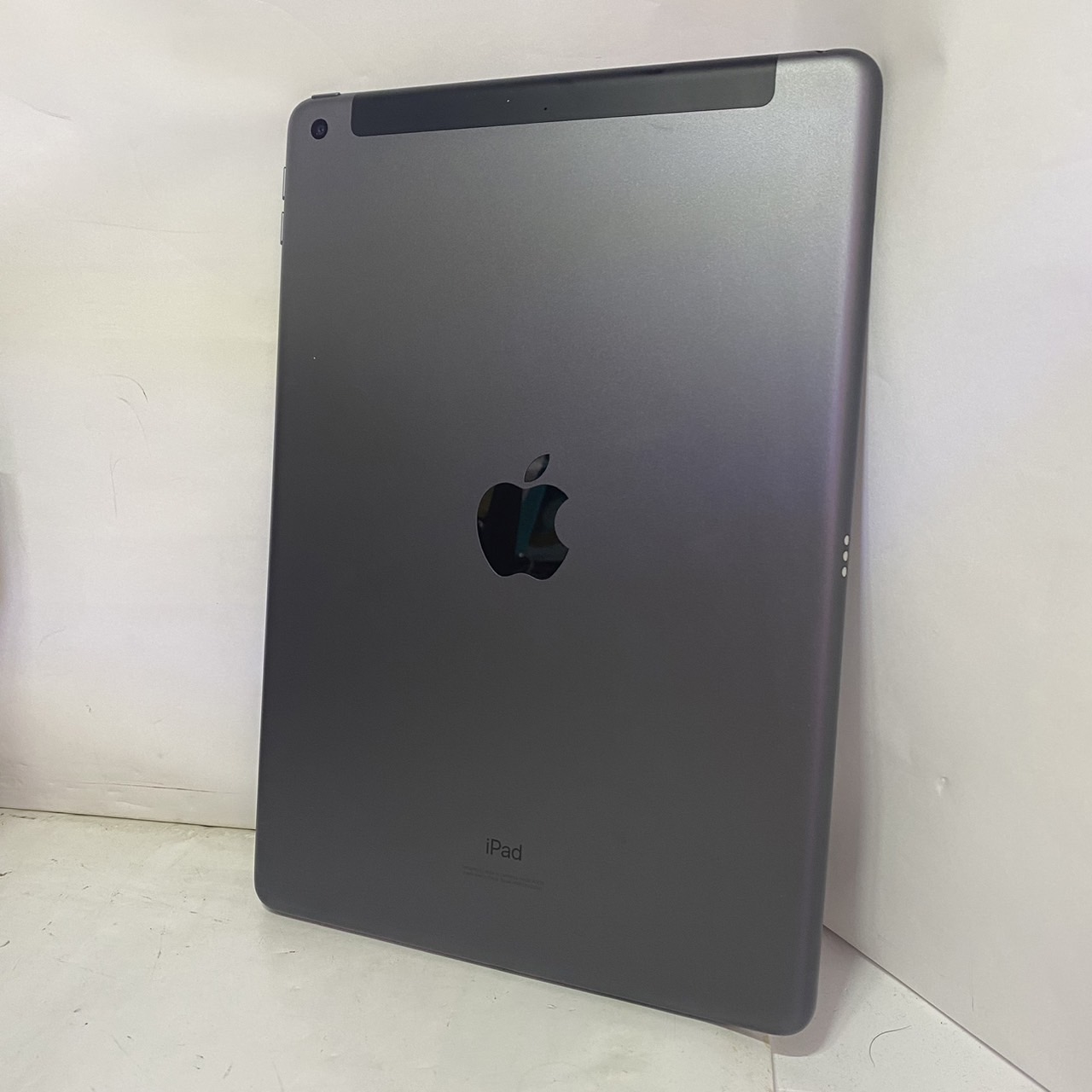 APPLE(アップル) iPad 10.2インチ 第8世代 Wi-Fi+Cellular 32GB MYMH2J