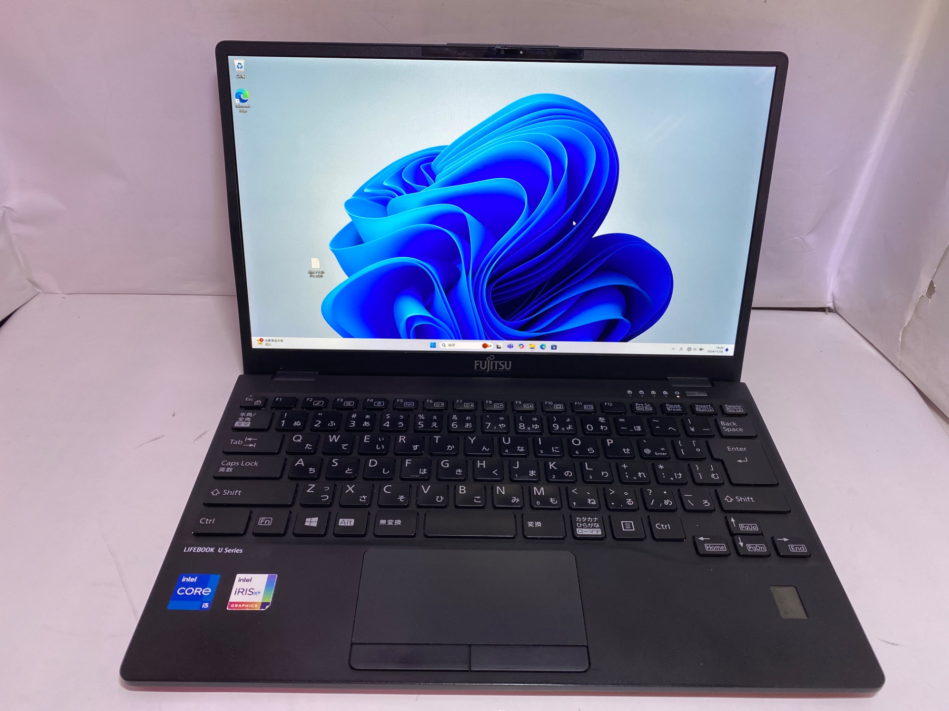 FUJITSU(富士通) LIFEBOOK U9311/F (FMVU34026)