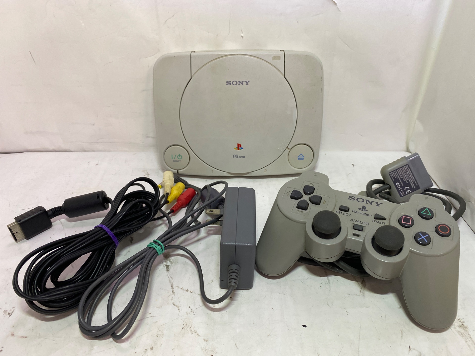 SONY Play Station SCPH-100