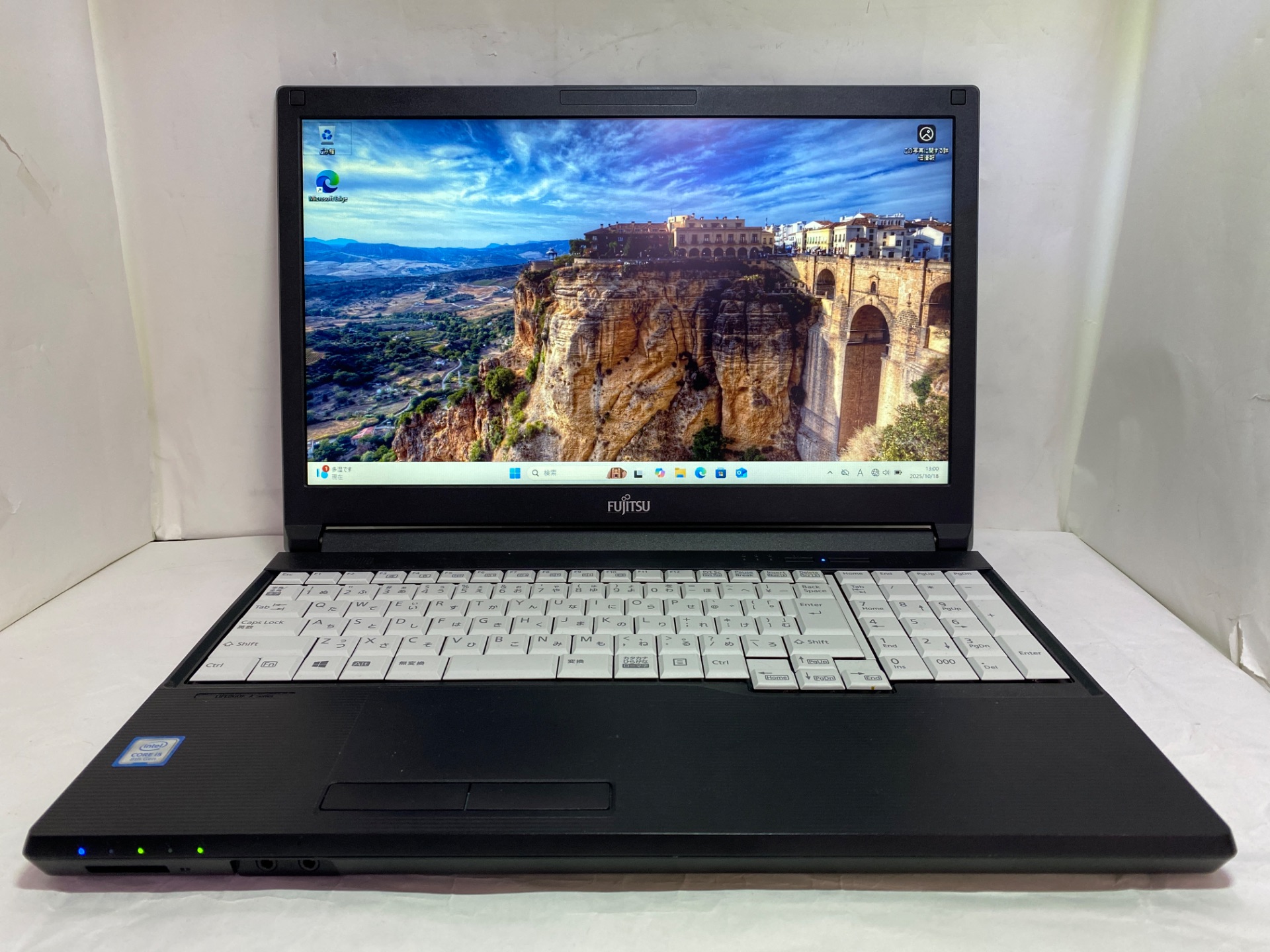 FUJITSU(富士通) LIFEBOOK A749/C FMVA65013
