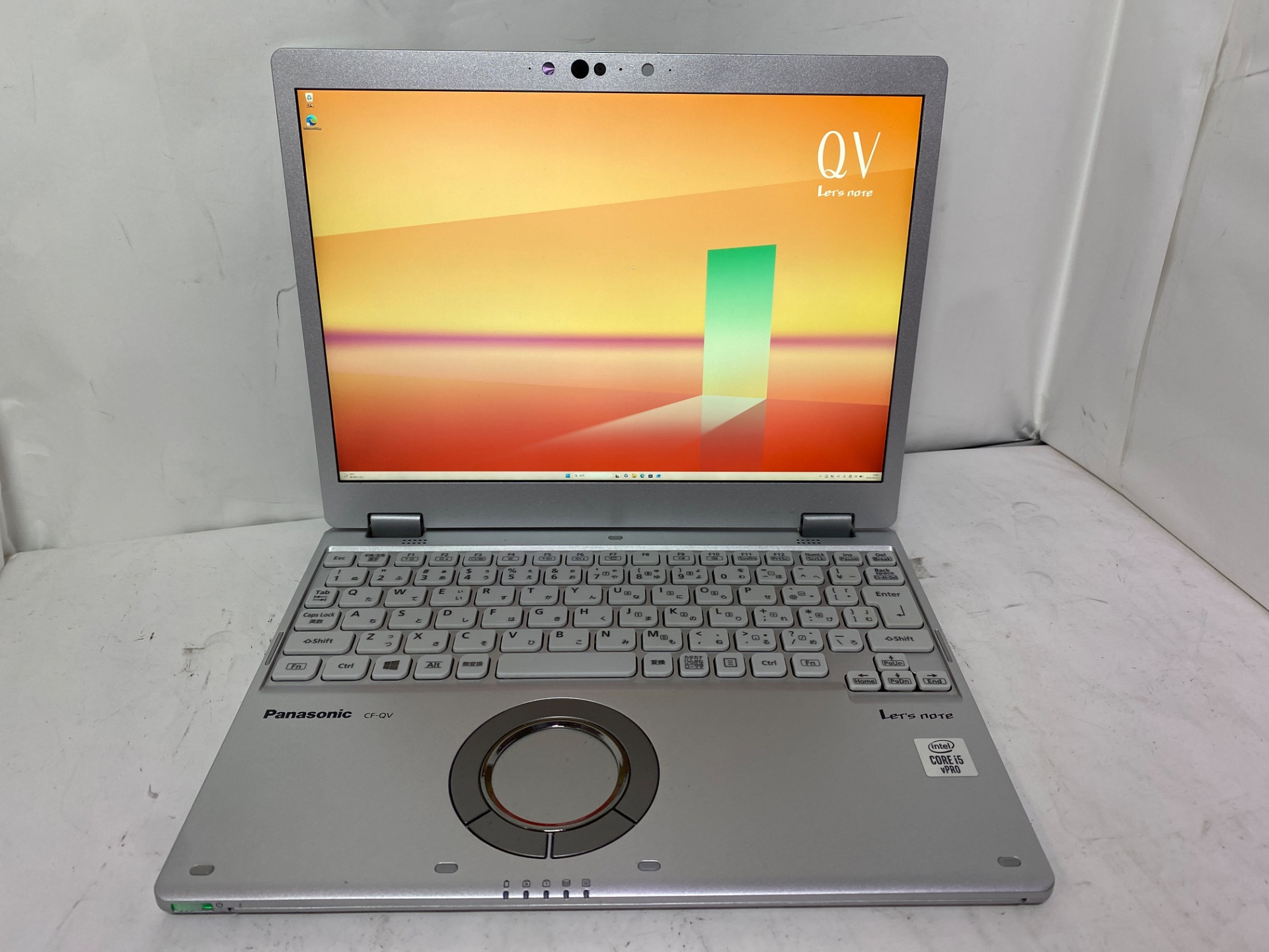 PANASONIC(パナソニック) Let's note CF-QV9U30VS