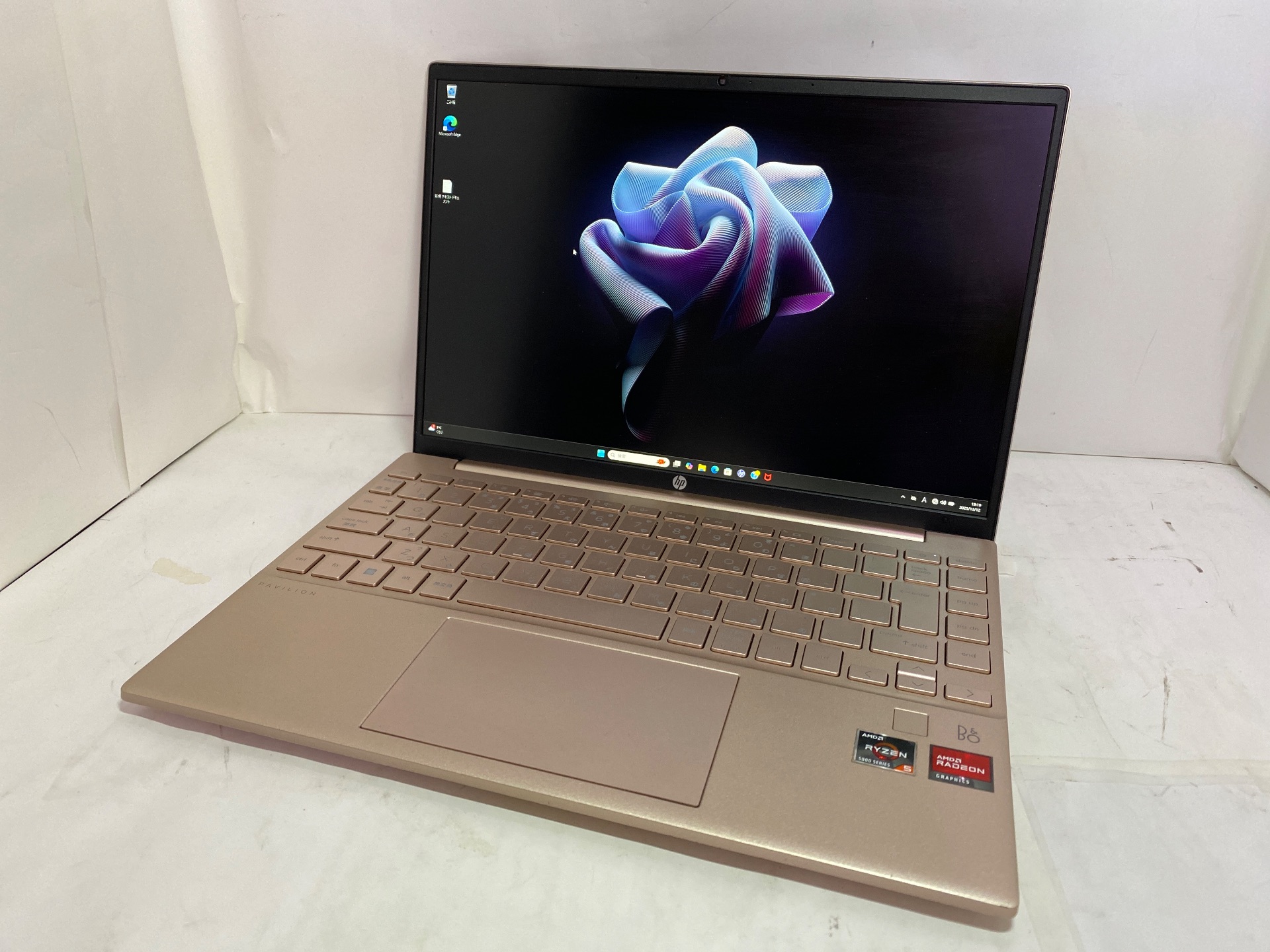 HP(ヒューレットパッカード) 【現状品】HP Pavilion Aero Laptop 13-be037au