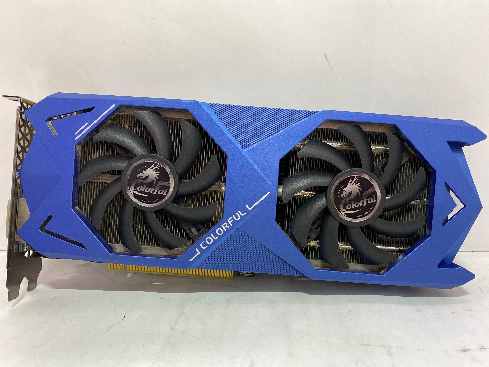 COLORFUL GTX1070Ti Twin [PCIExp 8GB]