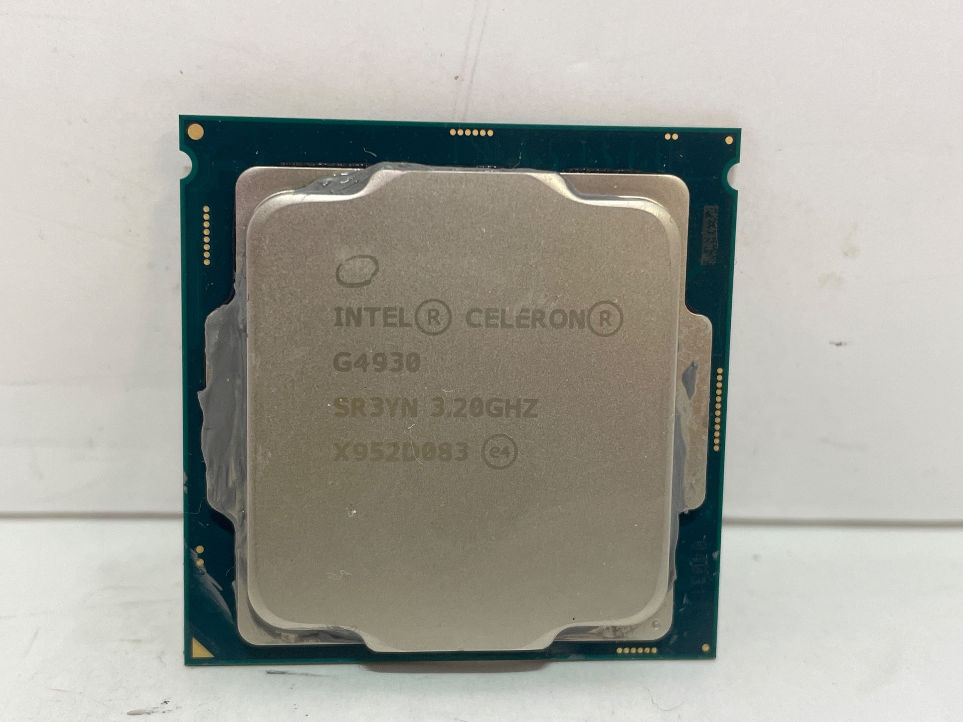 Intel(インテル) Celeron G4930 3.20GHz