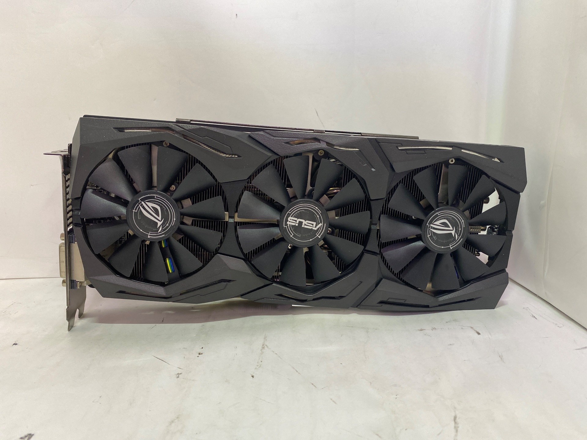 ASUS(アスース) ROG-STRIX-RX580-O8G-GAMING [PCIExp 8GB]