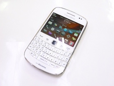 RIM/Docomo Blackberry Bold 9900 Pure White