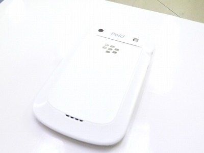 RIM/Docomo Blackberry Bold 9900 Pure Whiteの激安通販(詳細情報