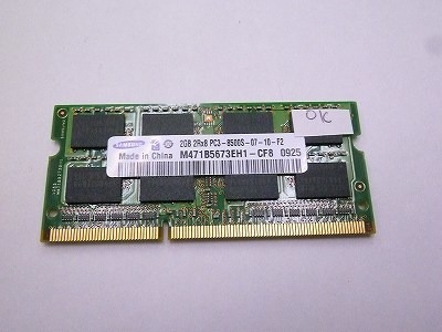 SAMSUNG(サムスン) M471B5673EH1-CF8(DDR3 2GB)