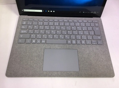 Surface laptop モデル1769