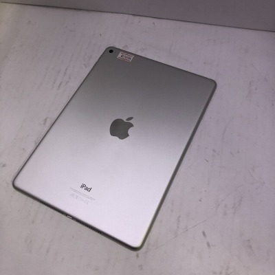 APPLE(アップル) iPad Air 2 Wi-Fiモデル 16GB MGL12J/A A1566の激安