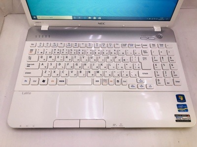 NEC(日本電気) LaVie S LS550/ES6W (PC-LS550ES6W)