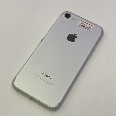 iPhone7 32GB シルバー ドコモ docomoスマートフォン本体